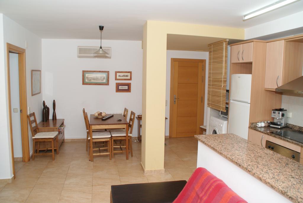 Apartamento Deltebre Szoba fotó